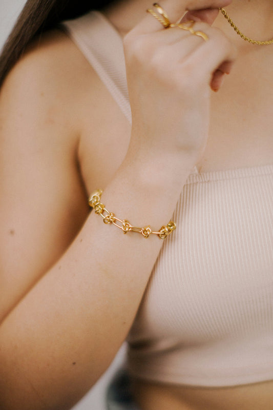 Gold Link Chain Bracelet